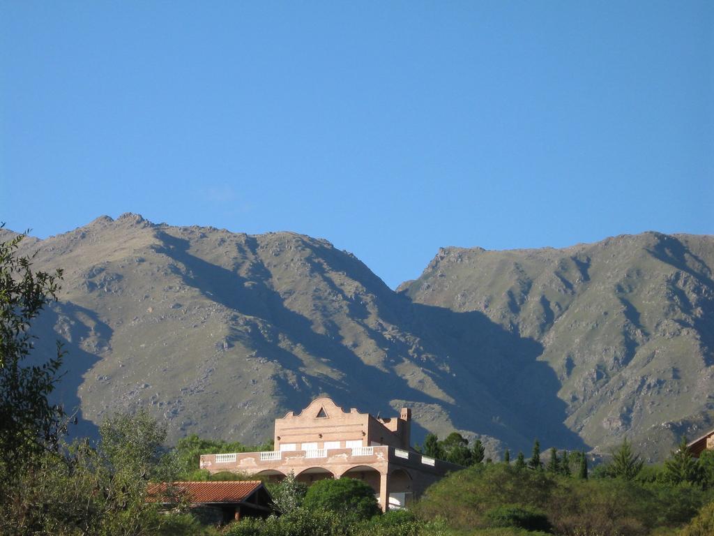 Hotel Colonial Villa de Merlo Bagian luar foto